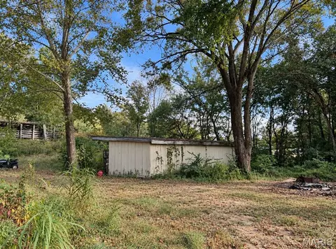 Exterior - 13515 Locust St, Dexter, MO 63841 photo 2 of 2