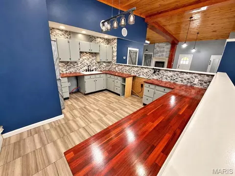 Kitchen - 13515 Locust St, Dexter, MO 63841 photo 1 of 1