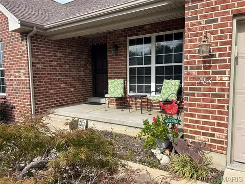 Exterior - 384 Arvel Ln, Washington, MO 63090 photo 3 of 14
