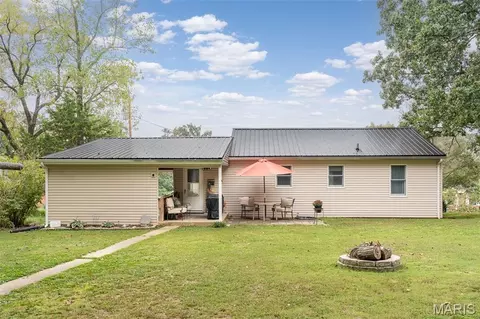 Exterior - 1117 W State St, Union, MO 63084 photo 8 of 13