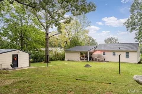 Exterior - 1117 W State St, Union, MO 63084 photo 12 of 13