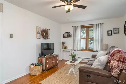 Living - 1117 W State St, Union, MO 63084 photo 1 of 1