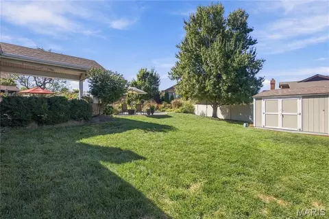 Exterior - 733 Cedar Glen Dr, Weldon Spring, MO 63304 photo 16 of 19