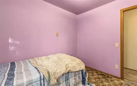 Bedroom - 302 Fox Creek Rd, Rolla, MO 65401 photo 4 of 5