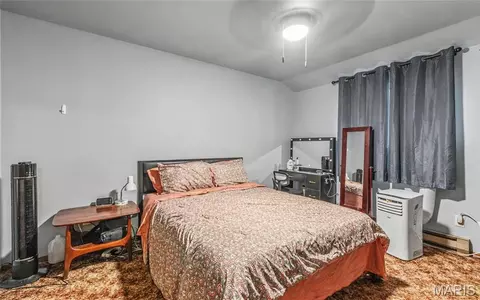 Bedroom - 302 Fox Creek Rd, Rolla, MO 65401 photo 1 of 5