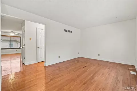 Living - 158 Beard Dr #C, Eureka, MO 63025 photo 1 of 7