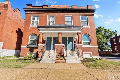 3430 Grace Ave, Saint Louis, MO 63116
