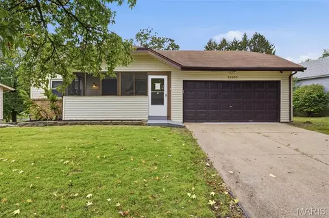 12053 La Padera, Florissant, MO 63033