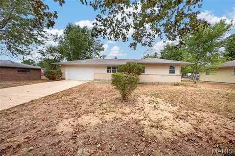 155 Jessie St, Lebanon, MO 65536