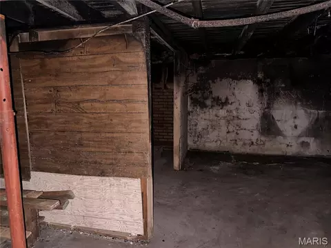 Other - 2201 Johnson St, Alton, IL 62002 photo 8 of 13