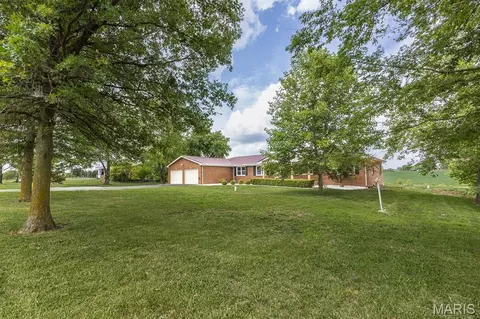 Exterior - 9355 State Route 3, Red Bud, IL 62278 photo 3 of 9