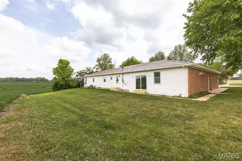 Exterior - 9355 State Route 3, Red Bud, IL 62278 photo 6 of 9