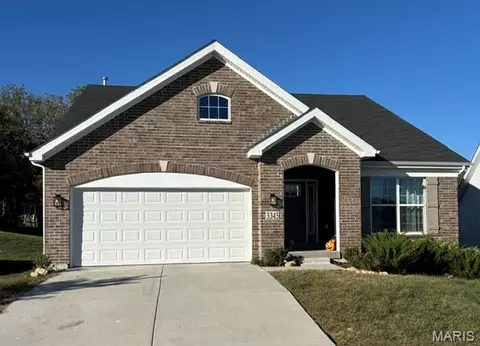 3345 White Pine Dr, Imperial, MO 63052
