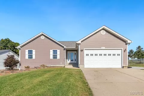 603 Meadow Oaks Dr, Saint Clair, MO 63077