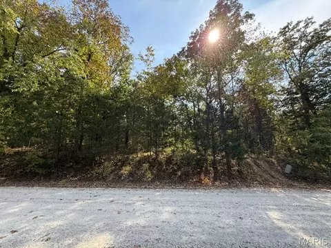 6-685 Bunker Hill Dr, De Soto, MO 63020