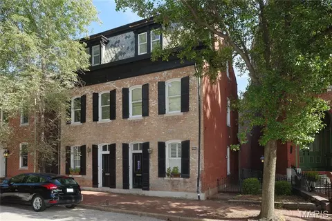 1828 S 8th St, Saint Louis, MO 63104