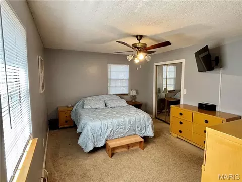 Bedroom - 702 E Silver St, Naylor, MO 63953 photo 2 of 3