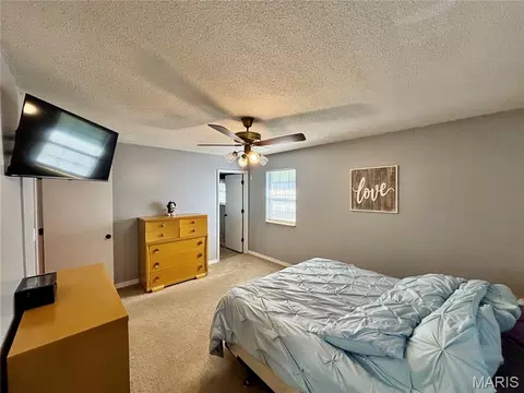 Bedroom - 702 E Silver St, Naylor, MO 63953 photo 3 of 3