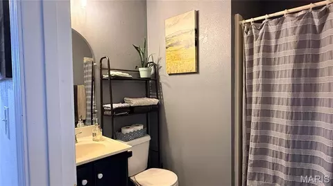 Bath - 108 Empson Dr, Valmeyer, IL 62295 photo 1 of 3
