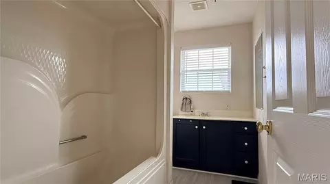 Bath - 108 Empson Dr, Valmeyer, IL 62295 photo 3 of 3