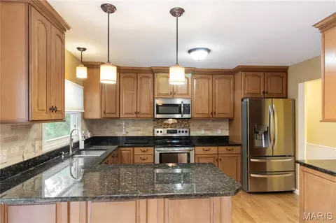 Kitchen - 110 Summerset Ln, Festus, MO 63028 photo 1 of 2