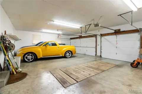 Exterior - 110 Summerset Ln, Festus, MO 63028 photo 6 of 10