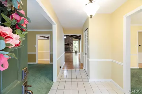 Entry Way - 110 Summerset Ln, Festus, MO 63028 photo 1 of 1