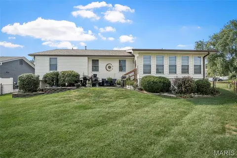 Exterior - 355 Birmingham Dr, O'fallon, MO 63366 photo 4 of 4