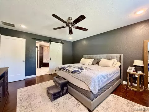 Bedroom - 19010 Albert St, Dexter, MO 63841 photo 2 of 4