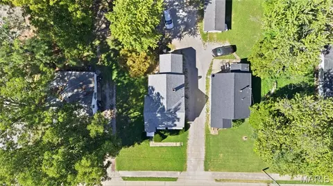 View/Area - 2307 E Main St, Belleville, IL 62221 photo 2 of 2