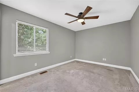 Bedroom - 161 Stuart Ln, Eureka, MO 63025 photo 8 of 10
