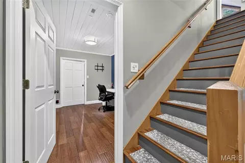 Entry Way - 161 Stuart Ln, Eureka, MO 63025 photo 4 of 4