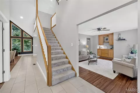 Entry Way - 161 Stuart Ln, Eureka, MO 63025 photo 1 of 4