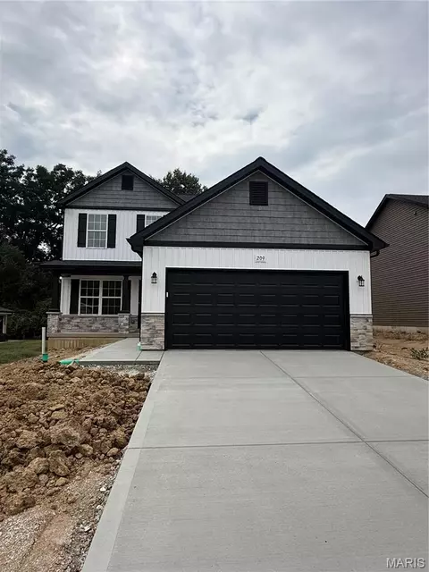 Exterior - 209 John St, Troy, MO 63379 photo 4 of 5