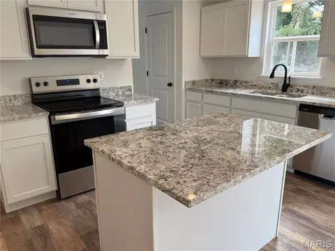 Kitchen - 209 John St, Troy, MO 63379 photo 7 of 7