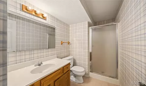 Bath - 616 Brighton Ct, Rolla, MO 65401 photo 5 of 5