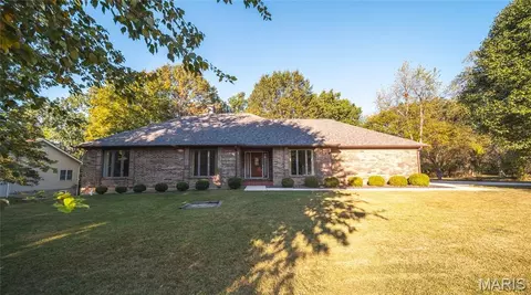 Exterior - 616 Brighton Ct, Rolla, MO 65401 photo 1 of 13