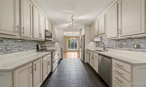 Kitchen - 616 Brighton Ct, Rolla, MO 65401 photo 1 of 2