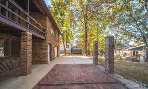 Exterior - 616 Brighton Ct, Rolla, MO 65401 photo 10 of 13