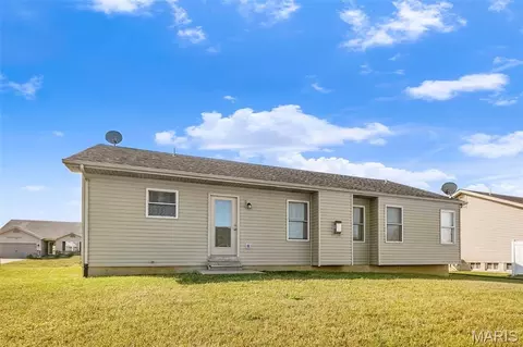 Exterior - 5 Rockford Ct, Troy, MO 63379 photo 9 of 11