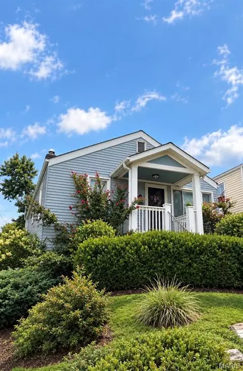 6829 W Park Ave, Saint Louis, MO 63139