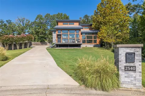 2540 Brownwood Ct, Poplar Bluff, MO 63901