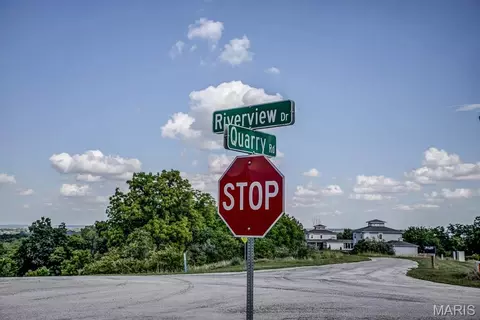 658 Quarry Rd, Golden Eagle, IL 62036 photo 13