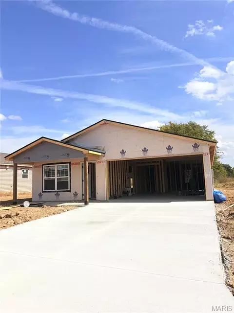 38 High Garden St, Cape Girardeau, MO 63701
