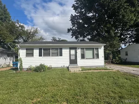 11900 Criterion Ave, Saint Louis, MO 63138