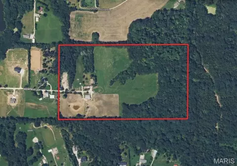 29597 Deerfield Ln, Warrenton, MO 63383