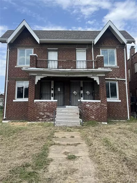 4645 Pope Ave, Saint Louis, MO 63115