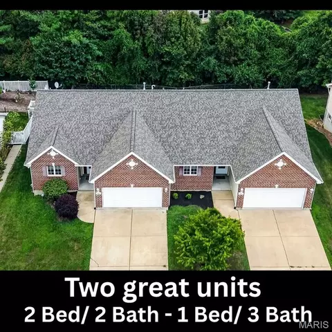 384-386 Shadow Pines Dr, Wentzville, MO 63385