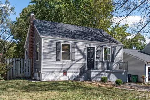 846 Tavalon Ave, Saint Louis, MO 63119