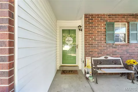Exterior - 247 Centerfield Dr, O'fallon, MO 63366 photo 3 of 10